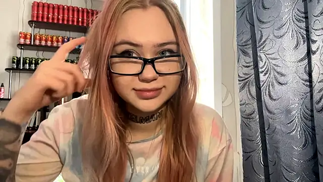 NeelyDalonzo online show from February 25, 9:19 am