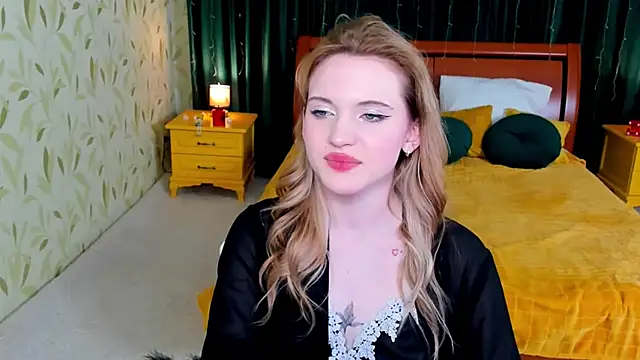 CarryParker online show from March 4, 7:53 pm