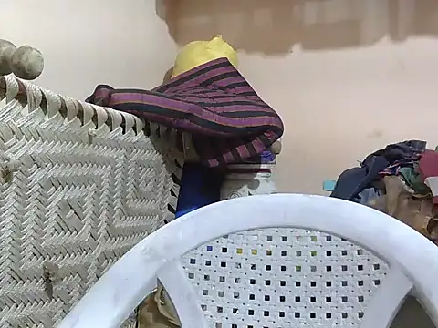 sassy slut 69 online show from February 25, 11:42 am