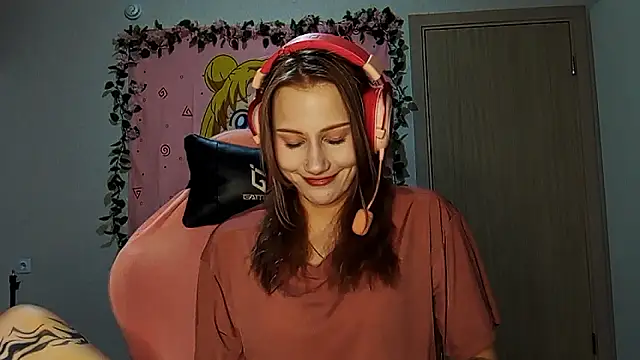 Snapshot of Mlmalal chatting on February 28, 2:12 am Mlmalal online show from February 28, 2:12 am