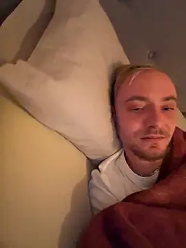 Crevette311 online show from November 23, 11:04 pm