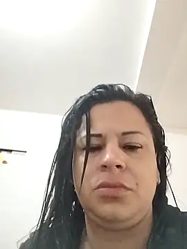 Snapshot of Nahommy_rd chatting on February 24, 2:15 pm Nahommy rd online show from February 24, 2:15 pm