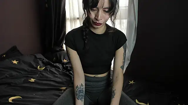 Mistymoon online show from March 5, 2:02 pm