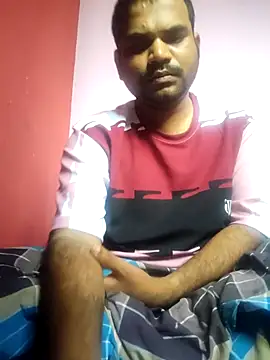 Snapshot of rkr1996kum chatting on April 9, 8:31 am rkr1996kum online show from April 9, 8:31 am