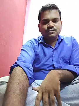 Snapshot of rkr1996kum chatting on May 18, 9:59 am rkr1996kum online show from May 18, 9:59 am