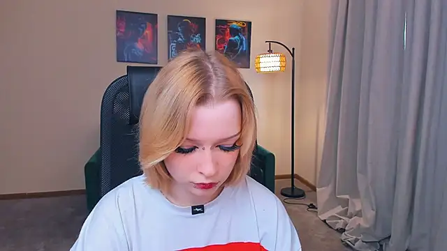 PortiaJefford online show from February 23, 12:24 pm