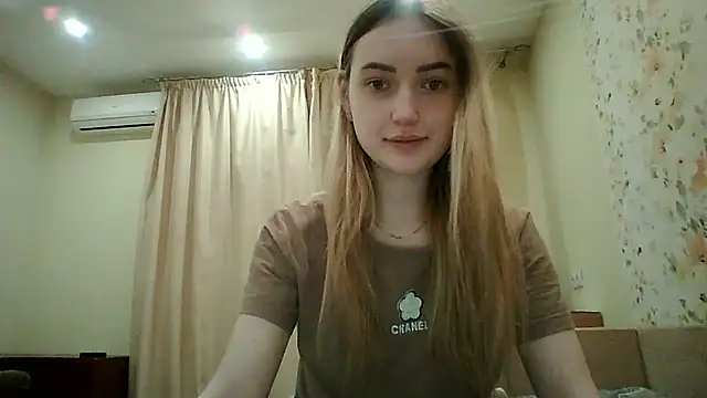 ChelseaBaker online show from March 25, 6:03 pm