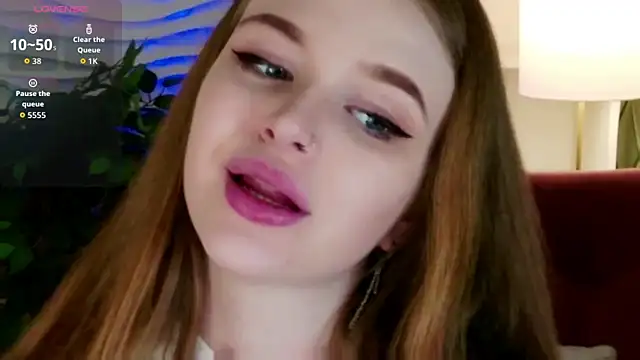 RinKittyy online show from April 16, 2:07 pm