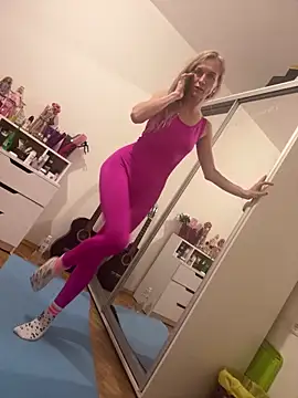 Faiiry  online show from February 27, 2:22 am