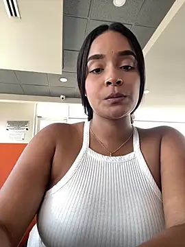 Snapshot of Saritavega chatting on March 4, 5:52 pm Saritavega online show from March 4, 5:52 pm