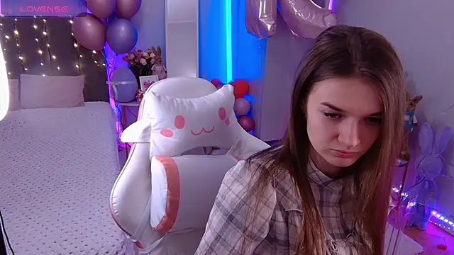 Snapshot of Ann_Wood chatting on February 21, 7:09 am Ann Wood online show from February 21, 7:09 am