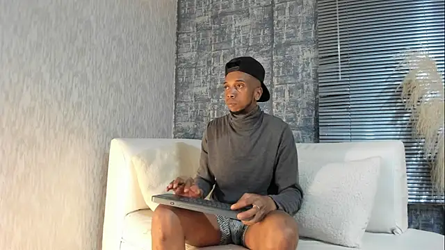 Snapshot of bray_1999 chatting on March 3, 3:23 am bray 1999 online show from March 3, 3:23 am