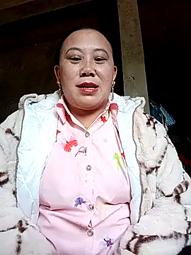 Snapshot of Dear_baby_ chatting on March 3, 3:34 am Dear baby online show from March 3, 3:34 am