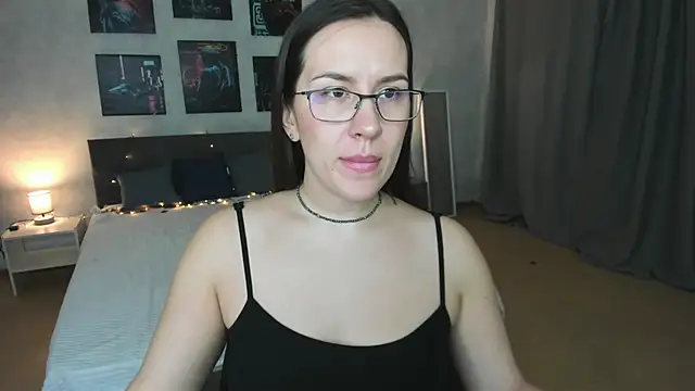 Snapshot of asti_bubbles chatting on March 1, 1:40 am asti bubbles online show from March 1, 1:40 am