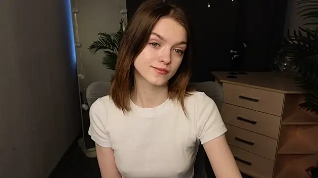  Molly Coy  online show from March 1, 7:54 am