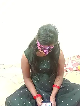 Sexy mahira01 online show from April 2, 10:24 am