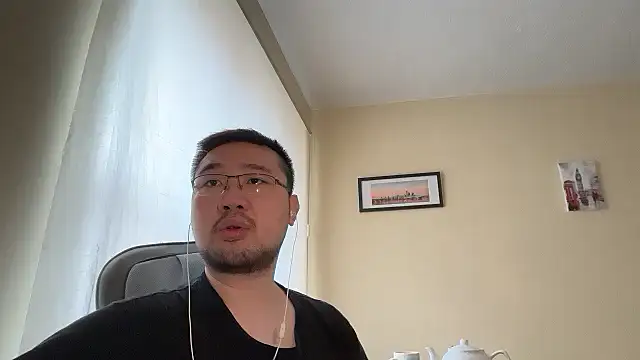 jasonryu2025 online show from March 22, 8:51 am