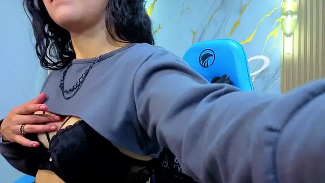 Snapshot of Steffa_bunny_b chatting on March 4, 1:06 pm Steffa bunny b online show from March 4, 1:06 pm