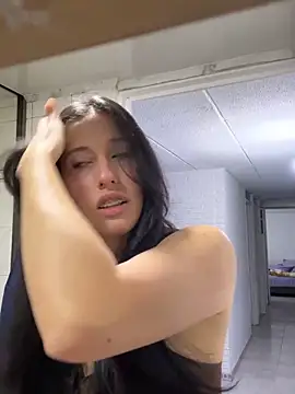 susi chimm online show from March 31, 11:27 pm