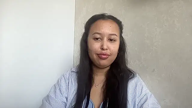 Dana 005 online show from March 18, 9:45 am