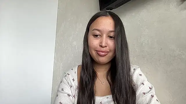 Dana 005 online show from April 8, 12:38 pm