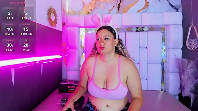 Snapshot of elara_sweet_ chatting on March 3, 1:28 pm elara sweet online show from March 3, 1:28 pm