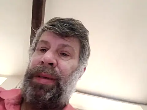 Snapshot of stud2512 chatting on March 4, 9:59 am stud2512 online show from March 4, 9:59 am