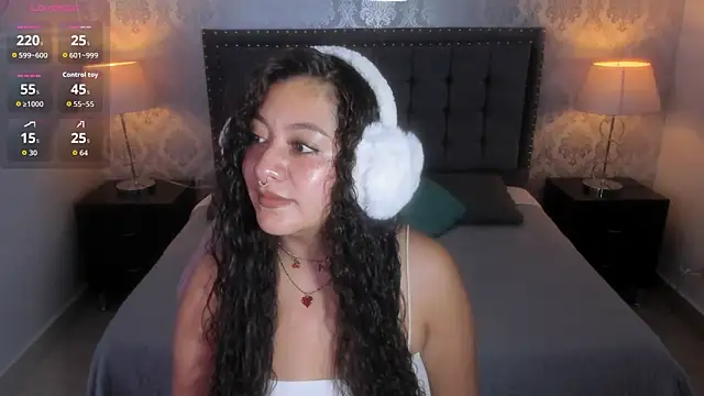 Snapshot of paulys_ chatting on February 24, 11:19 am paulys online show from February 24, 11:19 am