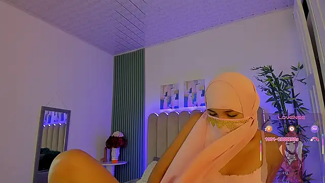 Natashax  online show from April 4, 8:39 pm