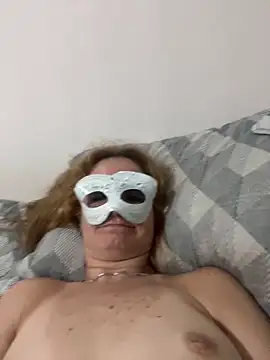 Cristal2342 online show from February 27, 1:38 am