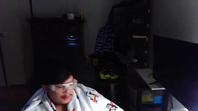 longlongsong online show from February 23, 8:44 am