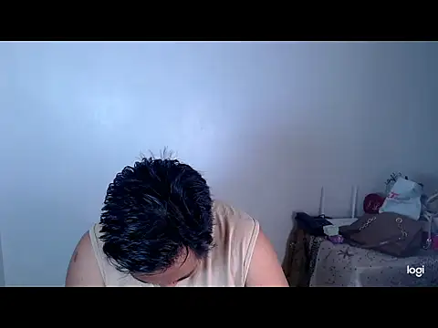 cutejohn online show from April 5, 7:05 am