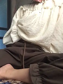 koykoy1155 online show from February 26, 6:23 am