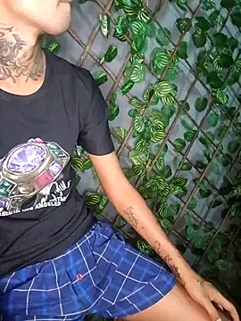 Snapshot of Breezehun chatting on March 3, 11:21 pm Breezehun online show from March 3, 11:21 pm