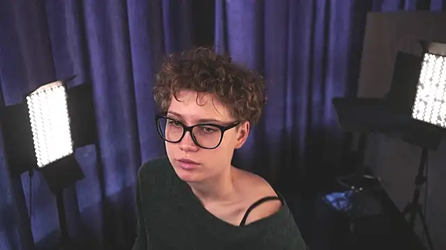 Snapshot of LibbyDuhl chatting on March 3, 5:02 am LibbyDuhl online show from March 3, 5:02 am