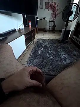 Snapshot of MemorableVector66 chatting on March 2, 9:43 pm MemorableVector66 online show from March 2, 9:43 pm