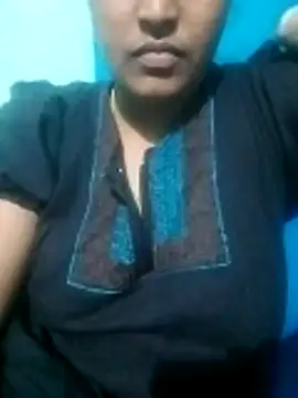 Snapshot of Tamil_Romantic_Anu chatting on February 28, 2:18 pm Tamil Romantic Anu online show from February 28, 2:18 pm