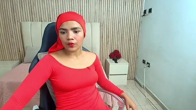 Snapshot of Jalilat_billal chatting on February 25, 12:09 am Jalilat billal online show from February 25, 12:09 am