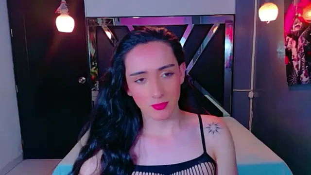 Ivony Giselle online show from March 25, 2:01 pm