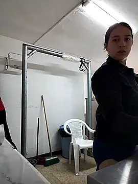 MaskedLatinaX online show from March 8, 1:48 pm