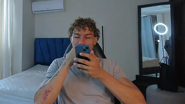 adam smiith1 online show from March 4, 1:50 pm