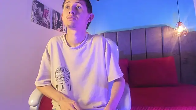 Dani swagger online show from March 3, 8:37 pm