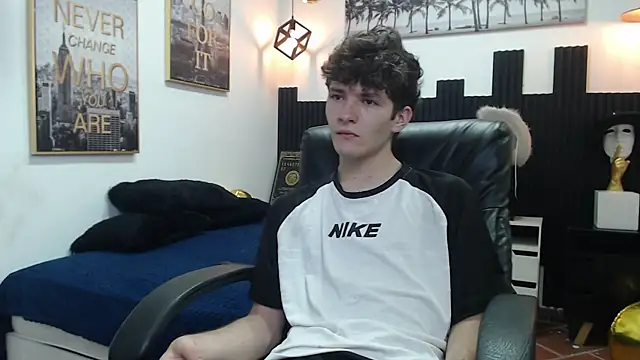 trevor mob online show from May 30, 6:27 pm