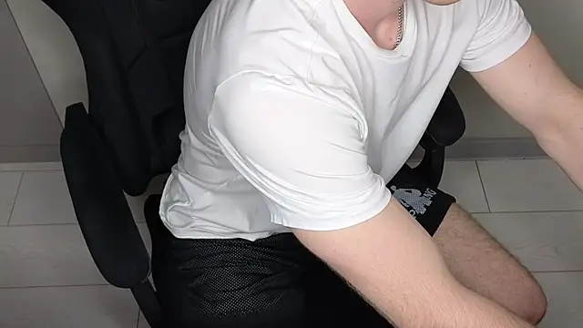 chantatummm online show from May 24, 8:58 pm