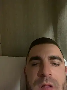 Snapshot of VANYA1997 chatting on March 2, 7:21 pm VANYA1997 online show from March 2, 7:21 pm