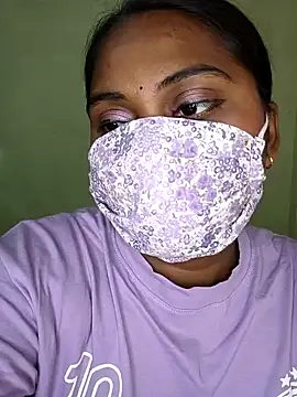 Snapshot of MISS_MADHURIBABY chatting on May 7, 7:58 am MISS MADHURIBABY online show from May 7, 7:58 am