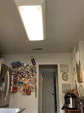 kingcali420 online show from February 24, 7:34 pm