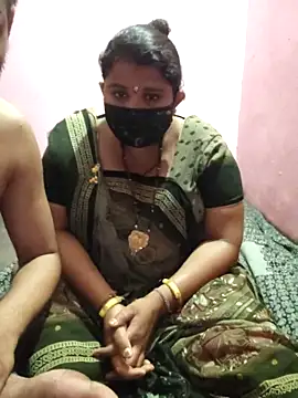gujjuhotcouple online show from April 19, 6:10 pm
