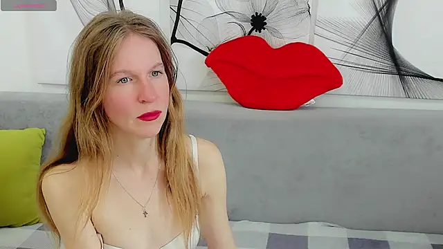 Mira XOo online show from April 16, 2:07 pm