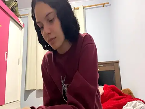 Snapshot of IvyDesirer chatting on March 4, 1:33 am IvyDesirer online show from March 4, 1:33 am